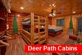 3 Bedroom cabin with a King Bed and Bunk Beds 