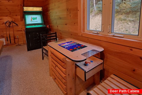 Luxury Cabin on the River with 3 Arcade Games - River Paradise
