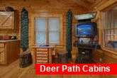 Luxurious 2 Bedroom Cabin with Game room