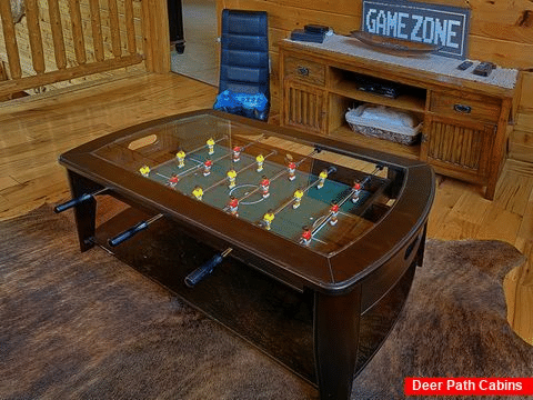 Foosball and Arcade Games in 5 bedroom cabin - Elkhorn Lodge