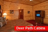 6 Bedroom Cabin with Private King Suite