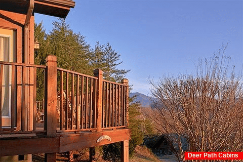 2 Bedroom Cabin with Mountain Views - A Dream Come True
