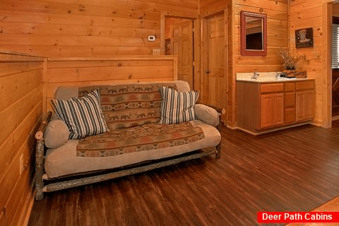 2 Bedroom Cabin with Theater Room and Arcade - Simply Irresistible