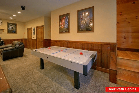 Premium Cabin with Game Room and Air Hockey - Alpine Mountain Lodge