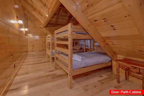 6 Bedroom Cabin with Bunk Bedroom for 6 guests - Alpine Mountain Lodge