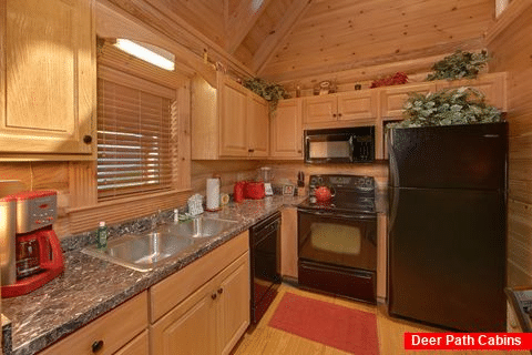 Premium 2 Bedroom Cabin with Full Kitchen - Creekside Hideaway