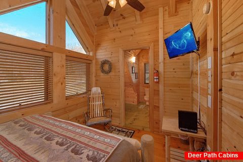 2 Bedroom Cabin in Smoky Mountain Ridge Resort - Creekside Hideaway