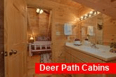 2 Bedroom Cabin with Private Baths and Jacuzzi