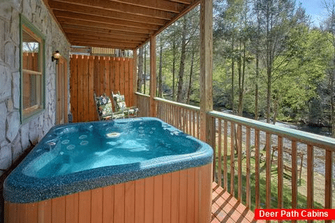 2 Bedroom Cabin with Private Hot Tub - River Pleasures