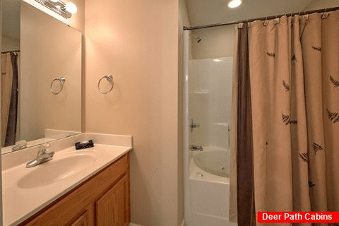 2 Full Bath Rooms 2 Bedroom Cabin - Rippling Waters