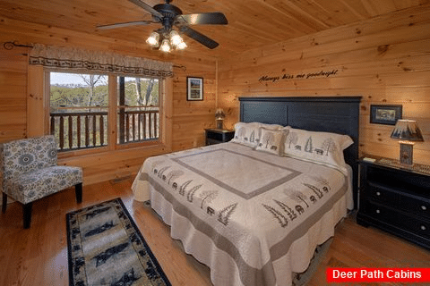 Luxurious 4 Bedroom Cabin with 3 King Beds - Dreamland