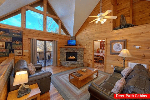 4 Bedroom cabin with Fireplace and Sleeper Sofa - Mountain Fever