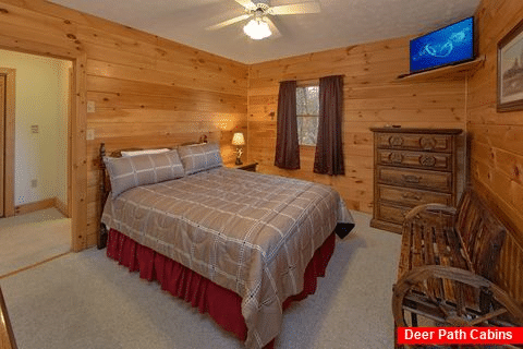 4 Bedroom Cabin with 4 Queen Beds and Baths - Mountain Fever