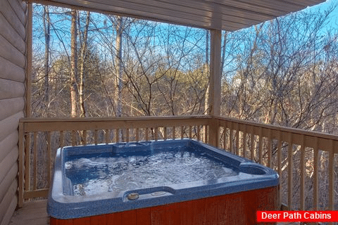 Rustic 4 Bedroom Cabin with Private Hot Tub - Mountain Fever