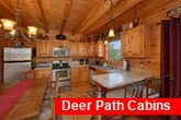 Luxury 2 Bedroom Cabin with Full Size Kitchen