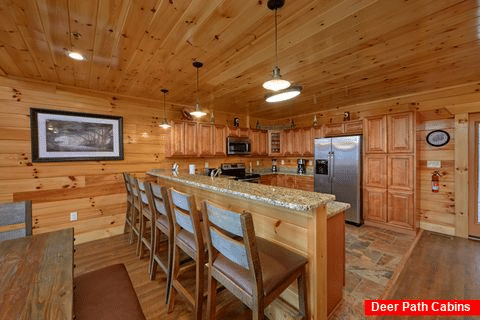 5 Bedroom cabin with Spacious kitchen - Elk Ridge Lodge