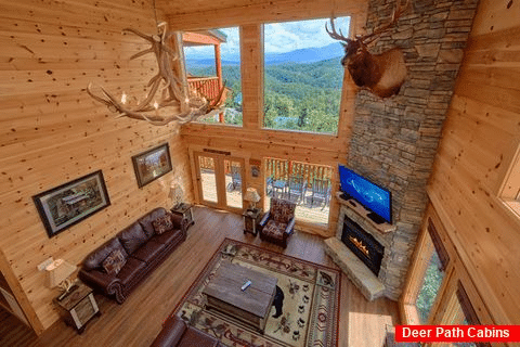 Luxurious 5 Bedroom Cabin with Fireplace - Elk Ridge Lodge