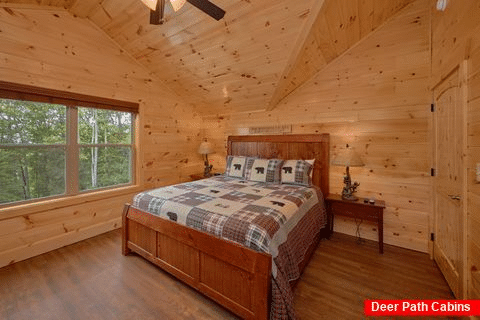 Premium 5 Bedroom Cabin with 4 King Suites - Elk Ridge Lodge