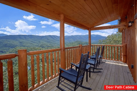 Sherwood Forest Cabin with Mountain Views - Elk Ridge Lodge