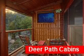 2 Bedroom Cabin with TV on Deck and Hot Tub