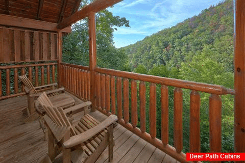 Cabin in Black Bear Ridge Resort with Views - Radiant Ridge