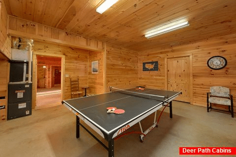 3 Bedroom Cabin with 2 Game Rooms - Cherokee Hilltop