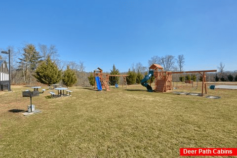 Pigeon Forge Condo with Pool and Playground - Mountain View 5102