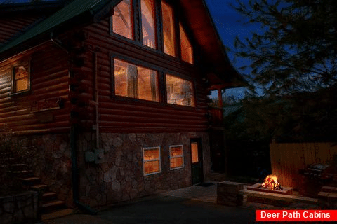Luxurious wears valley cabin with fire pit - April's Diamond