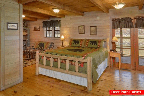 Rustic 1 Bedroom Cabin with King Bed - River Cabin