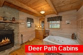 1 Bedroom Cabin with Wood Fireplace and Jacuzzi