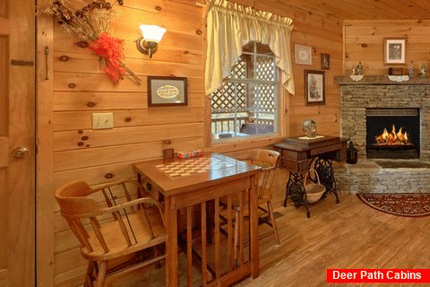 1 Bedroom Cabin with Game Table - Gray's Place