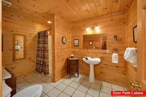 1 Bedroom Cabin with Full Bathroom - Gray's Place