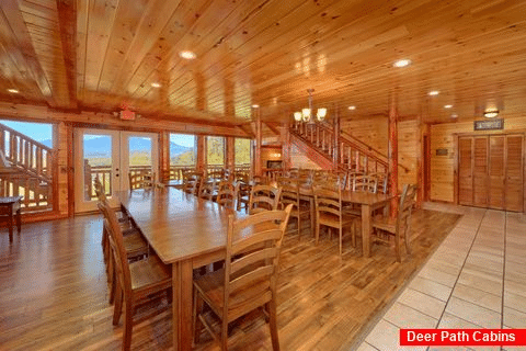 12 bedroom cabin with extra futon in each room - Dream Maker Lodge