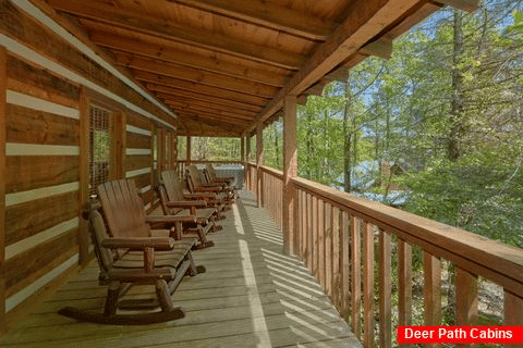 1 Bedroom Cabin with wrap around deck - Kicked Back Creekside