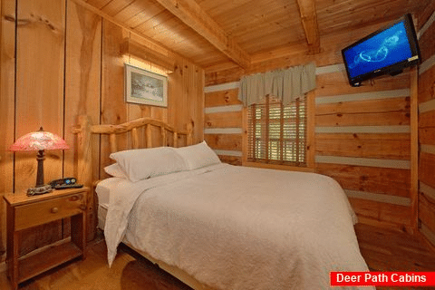 1 Bedroom Cabin with Private queen bedroom - Turtle Dovin'