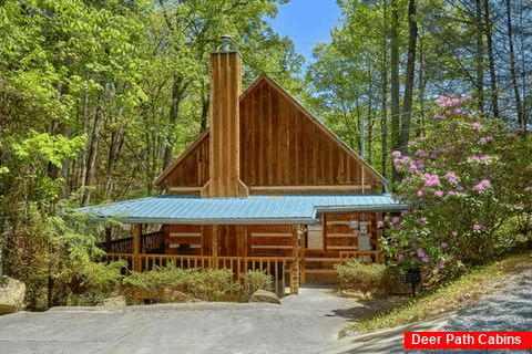 Featured Property Photo - Cuddle Creek Cabin