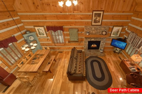 Secluded cabin with Fireplace and full kitchen - Cuddle Creek Cabin