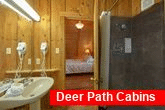 Rustic Cabin with 2 Queen beds and 2 bathrooms