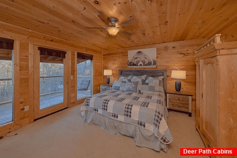 Spacious King Bedroom with mountain Views - Amazing Views to Remember