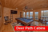 Luxury Cabin with pool table and Mountain Views