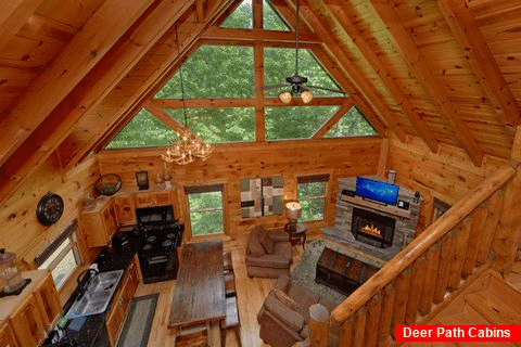 3 Bedroom Cabin with a Loft - Bear Pause Cabin