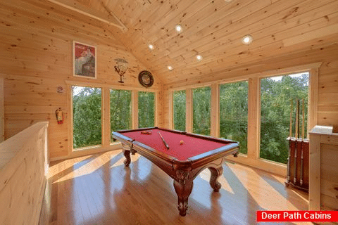 Large Loft with Game Room 2 Bedroom Cabin - Swimming Hole