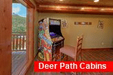 8 Bedroom Pool Cabin with an Arcade Game