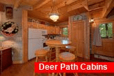 Pigeon Forge Cabin with Dining Table seats 4