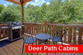 1 Bedroom cabin with Hot Tub and Gas Grill