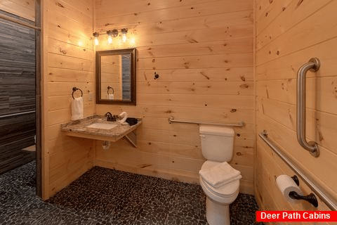 Cabin with Bathroom - Poolside Lodge