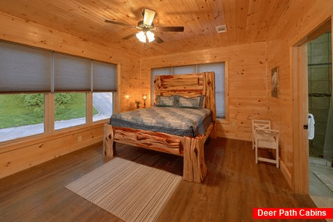 8 Bedroom Pool Cabin with 8 Bathrooms - Mountain View Pool Lodge