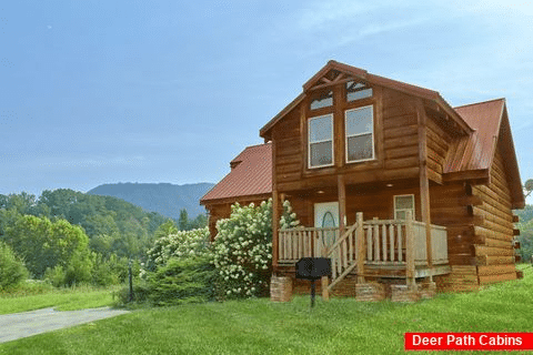 2 Story 1 Bedroom Cabin Sleeps 4 - Love Without End
