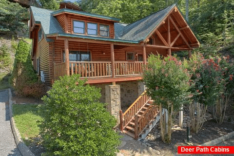 Featured Property Photo - Bear Mountain Lodge