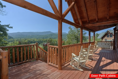 3 Bedroom Cabin with Views of the Mountains - Bear Mountain Lodge